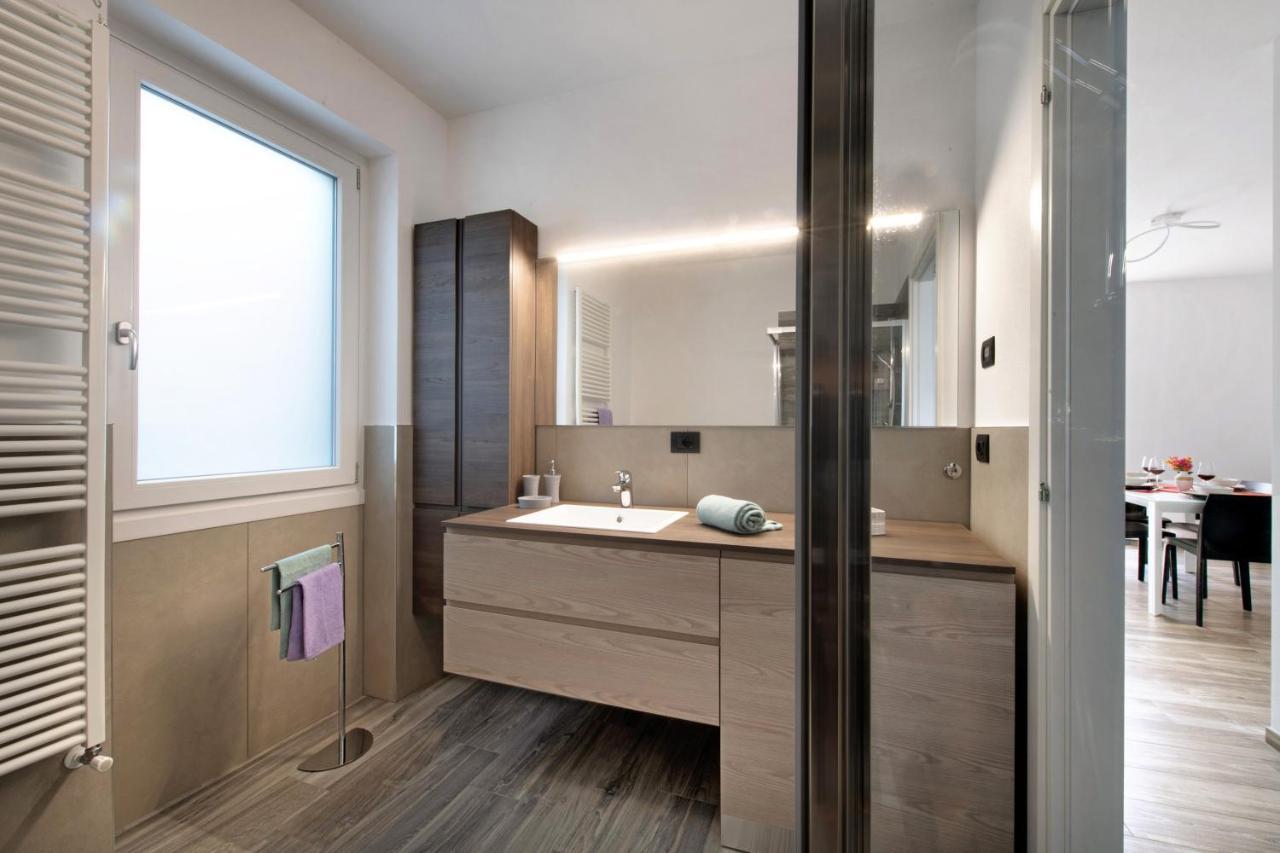 Casa Andrea Apartment Джера Ларио Екстериор снимка